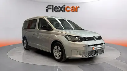 Usado VW Caddy Maxi 122 CV (89 kW) 2024 Gris Monovolumen