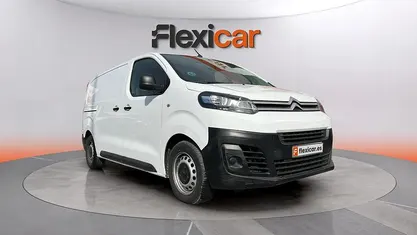 Usado Citroën Jumpy 102 CV (75 kW) 2022 Blanco Monovolumen