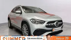 Gris / plata Usado 2020 Mercedes GLA200 SUV | 28.990 € (Precio justo)