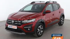 Rojo Usado 2022 Dacia Sandero Comfort Utilitario | 14.899 € (Precio justo)