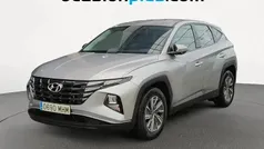 Gris plata Usado 2023 Hyundai Tucson SUV | 19.628 € (Super precio)
