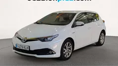 Blanco Usado 2018 Toyota Auris Hybrid Active Utilitario | 14.310 € (Precio justo)