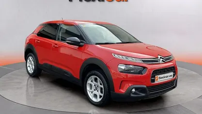 Usado 2018 Citroën C4 Feel Berlina | 7890 € (Buen precio)