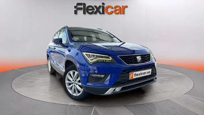 Usado Seat Ateca 4Drive 150 CV (110 kW) 2019 Azul SUV