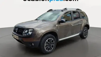Käytetty Dacia Duster Black Shadow 109 HP (80 kW) 2017 Ruskea Katumaasturi