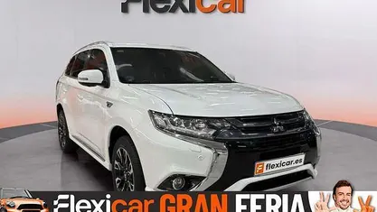 Usado Mitsubishi Outlander P-HEV 203 CV (149 kW) 2017