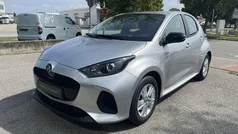 Gris Nuevo 2025 Mazda 2 Center-Line Berlina | 21.700 € (Precio justo)