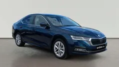 Usado 2023 Skoda Octavia Selection Berlina | 24.990 € (Precio justo)