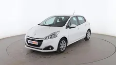 Blanco Usado 2018 Peugeot 208 Active Utilitario | 7999 € (Precio justo)
