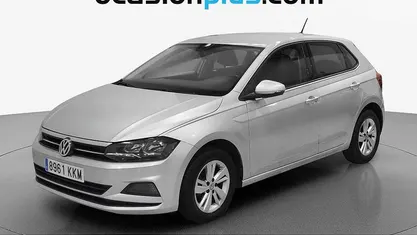 Usado VW Polo Advance 95 CV (69 kW) 2018 Gris plata Utilitario