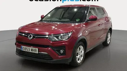 Blanco Usado 2023 Ssangyong (KGM) Tivoli SUV | 12.637 € (Precio justo)