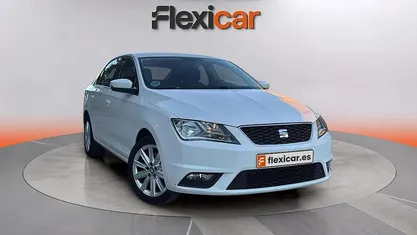 Usado Seat Toledo Style 110 CV (80 kW) 2018 Blanco Berlina