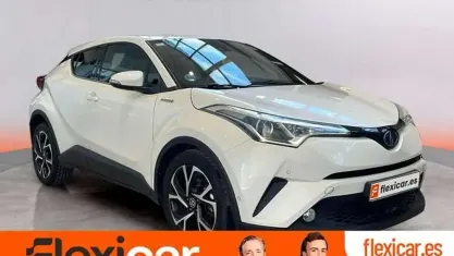 Usado Toyota C-HR Advance 122 CV (89 kW) 2019 Blanco SUV
