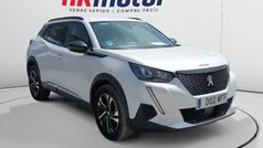 Blanco Usado 2023 Peugeot 2008 Allure SUV | 17.690 € (Precio justo)