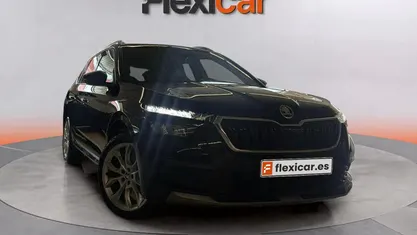 Usado Skoda Kamiq 110 CV (80 kW) 2023 SUV