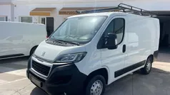 Blanco Usado 2021 Peugeot Boxer S Van | 19.900 € (Precio justo)