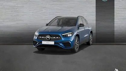 Usado Mercedes GLA200 AMG line 150 CV (110 kW) 2025 SUV