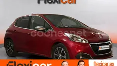 Granate Usado 2017 Peugeot 208 Allure Utilitario | 9990 € (Precio justo)