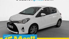 Blanco Usado 2015 Toyota Yaris Active Utilitario | 11.290 € (Precio justo)