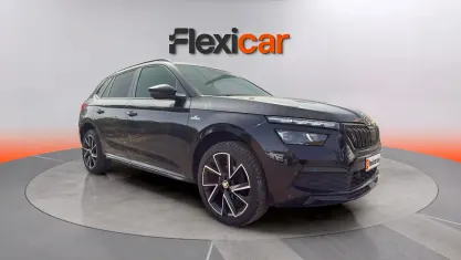 Usado Skoda Kamiq Ambition 110 CV (80 kW) 2021 Negro SUV
