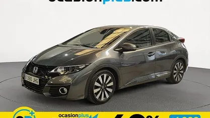 Usado Honda Civic Elegance 100 CV (73 kW) 2015 Gris Utilitario