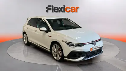 Usado VW Golf VIII GTI 301 CV (221 kW) 2022 Blanco Berlina