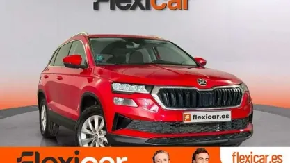 Usado Skoda Karoq Style 150 CV (110 kW) 2022 Rojo SUV