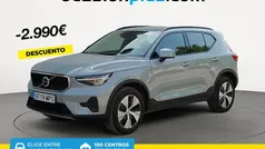 Gris / plata Usado 2024 Volvo XC40 SUV | 32.400 € (Precio justo)
