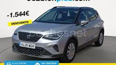 Gris / plata Usado 2023 Seat Arona Style SUV | 16.890 € (Precio justo)