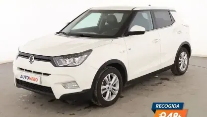 Usado SsangYong Tivoli Limited 115 CV (84 kW) 2017 Blanco SUV