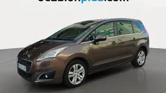 Gris Usado 2015 Peugeot 5008 Style Monovolumen | 7350 € (Precio justo)