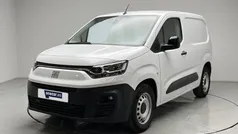 Blanco Usado 2022 Fiat e-Doblò Comfort Monovolumen | 19.840 € (Precio justo)