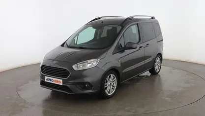 Usado Ford Tourneo Courier Sport 101 CV (74 kW) 2018 Monovolumen