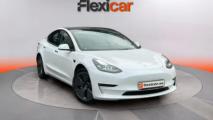 Usado Tesla Model 3 RWD 211 kW (287 CV) 2023 Blanco Berlina