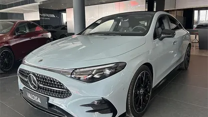 Usado Mercedes CLA180 136 CV (100 kW) 2026 Berlina