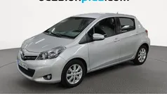 Gris plata Usado 2012 Toyota Yaris Active Utilitario | 9350 € (Precio justo)