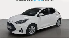 Blanco Usado 2022 Toyota Yaris Hybrid Business Edition Utilitario | 14.991 € (Precio justo)