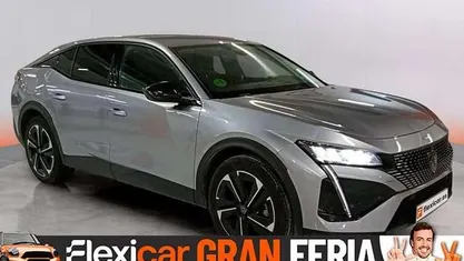 Usado Peugeot 408 Allure 131 CV (96 kW) 2024 Gris SUV