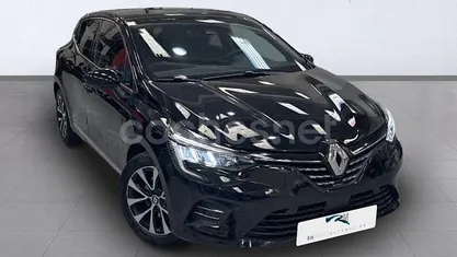 Usado Renault Clio V Business 106 CV (77 kW) 2022 Negro Berlina