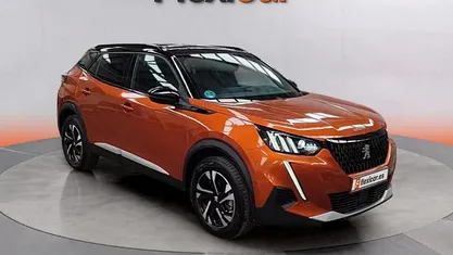 Usado Peugeot 2008 GT 131 CV (96 kW) 2022 SUV