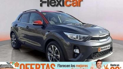 Usado Kia Stonic 101 CV (74 kW) 2019 Negro SUV