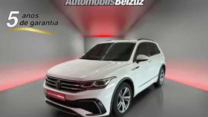 Usado VW Tiguan R-line 150 CV (110 kW) 2022 Blanco SUV