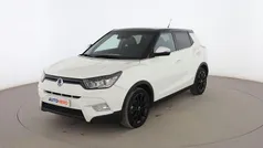 Blanco Usado 2017 Ssangyong Tivoli Limited SUV | 12.199 € (Precio justo)