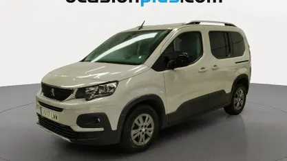 Usado Peugeot Rifter Allure 131 CV (96 kW) 2022 Gris Monovolumen