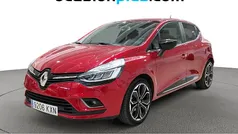 Rojo Usado 2019 Renault Clio IV Zen Utilitario | 8864 € (Buen precio)