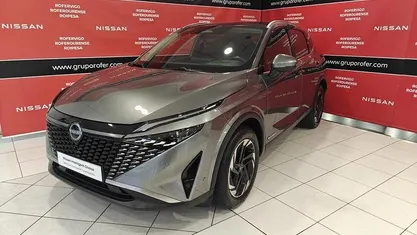 Gris Usado 2024 Nissan Qashqai N-Connecta SUV | 35.900 €