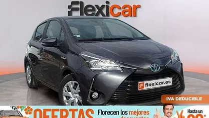 Usado Toyota Yaris Hybrid Active 100 CV (73 kW) 2019 Utilitario