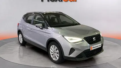 Usado Seat Arona Style 116 CV (85 kW) 2022 SUV