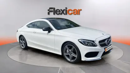 Usado Mercedes C220 170 CV (125 kW) 2017 Blanco Coupe