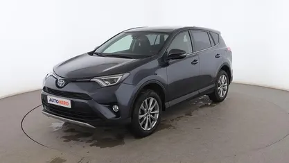 Usado Toyota RAV4 Hybrid Advance 200 CV (147 kW) 2018 Blanco SUV